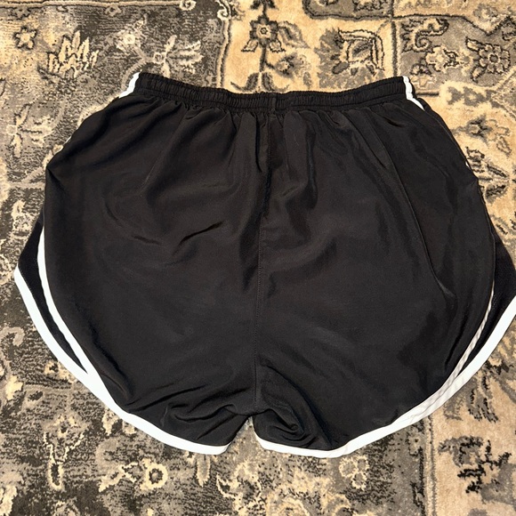 Women’s Nike Running Shorts - Medium - Picture 5 of 6